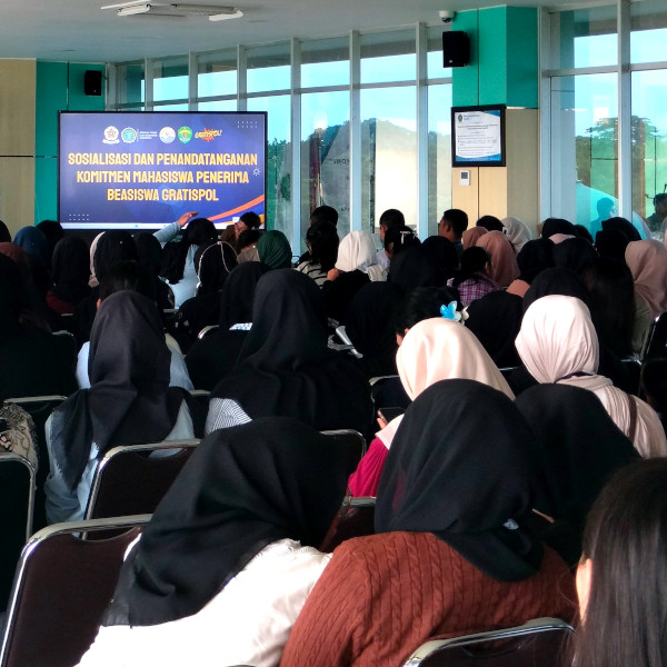 Read more about the article STIKSAM menggelar sosialisasi dan penandatanganan komitmen mahasiswa penerima beasiswa GRATISPOL